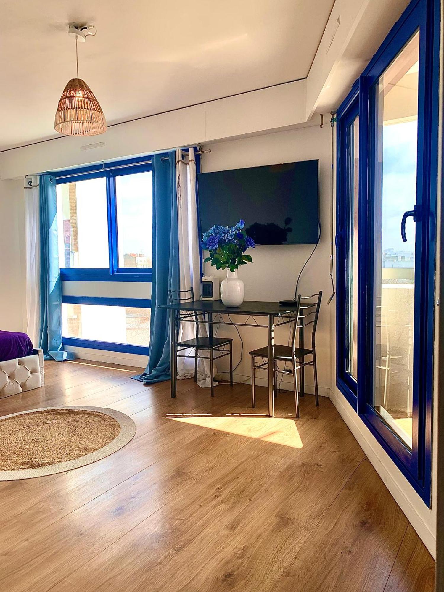 Paris La Defense - Santorin Apartment With Jacuzzi Курбевуа Екстер'єр фото